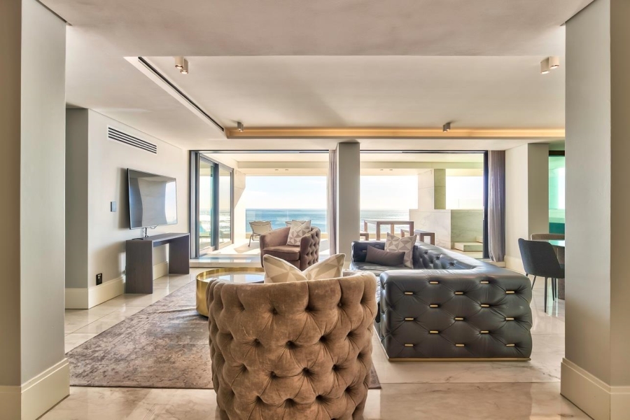 5 Bedroom Property for Sale in Bantry Bay Western Cape